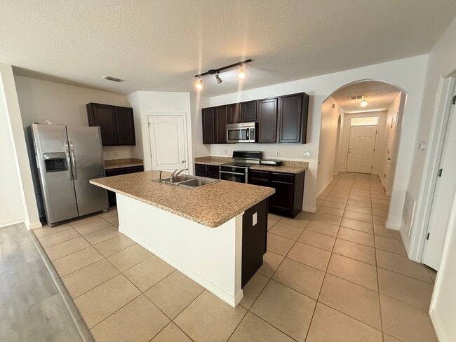 Photo - 4/2 Haines City Home