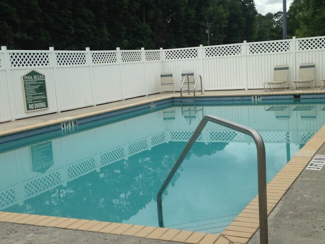 Photo - Manatee Springs Apartments