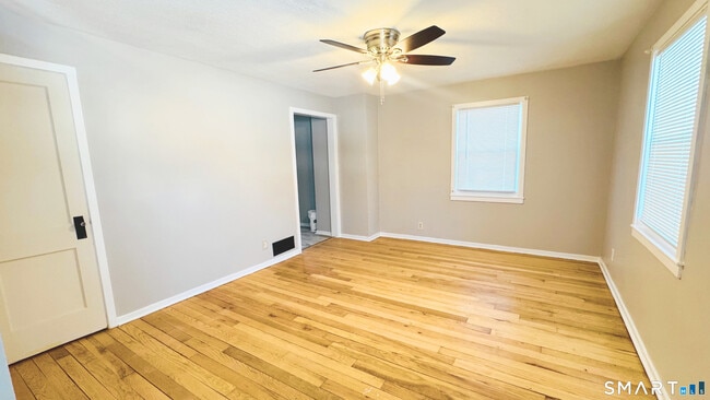 Photo - 127 Lebanon St