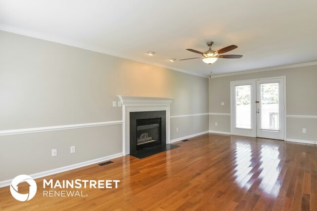 Photo - 2008 Stoneglen Ln