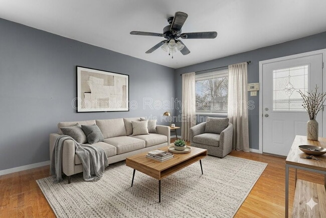 Photo - 135 Dundee Cir