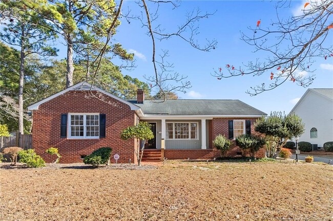 Building Photo - 315 Fairfield Rd Rental