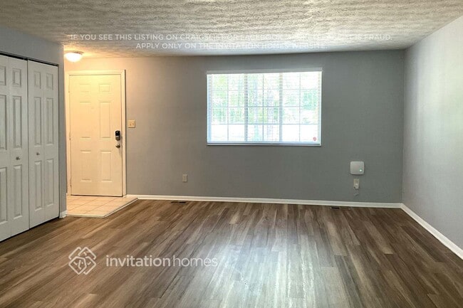 Photo - 4669 S Landing Dr