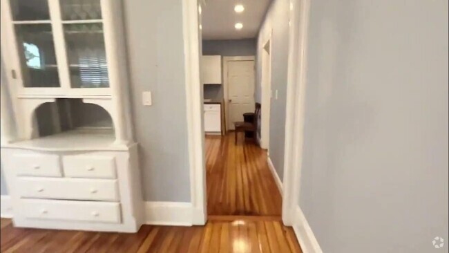 Building Photo - 20 Dawes St Unit 3 Rental