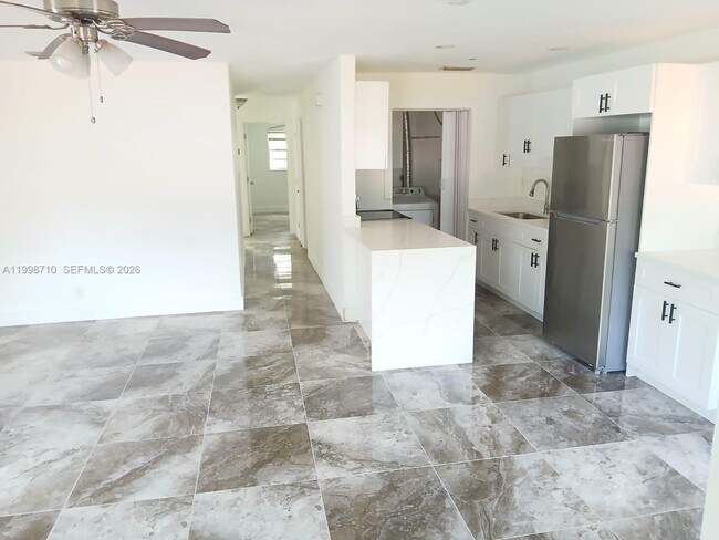 Photo - 812 SW 13th St Unit 812