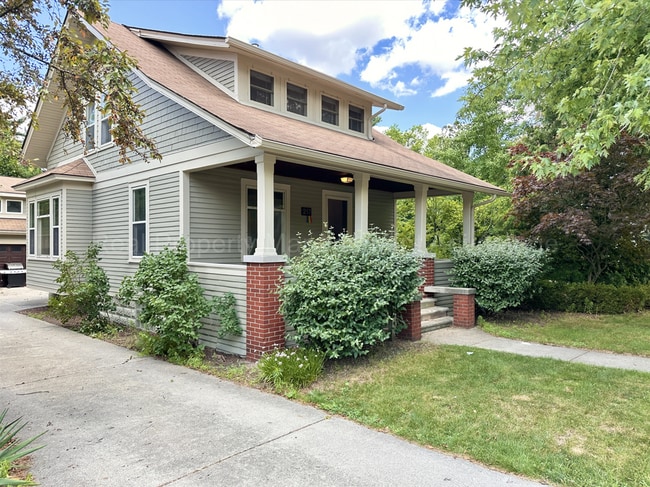 Photo - Craftsman Style, Modern Amenities Steps from Main St.