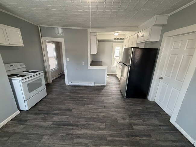 Photo - 45 Aspen St Unit 45 Aspen St -  1