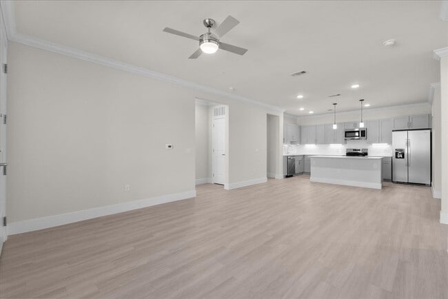 Photo - 540 Hobbs Rd Unit C1