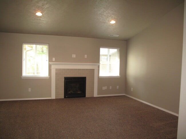 Photo - VILLAGE AT COLD SPRINGS