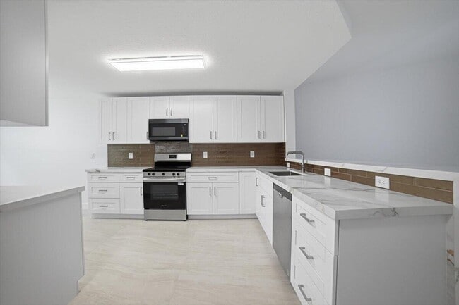 Photo - 4112 Pine Ridge Ln