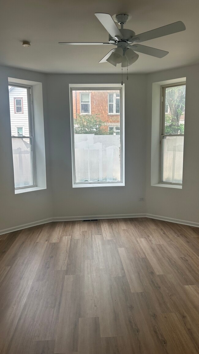 Photo - 3219 W 23rd St Apartments Unit 1