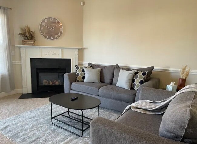 Photo - 3608 B Palmer Dr