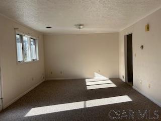 Photo - 722 E Oakmont Blvd