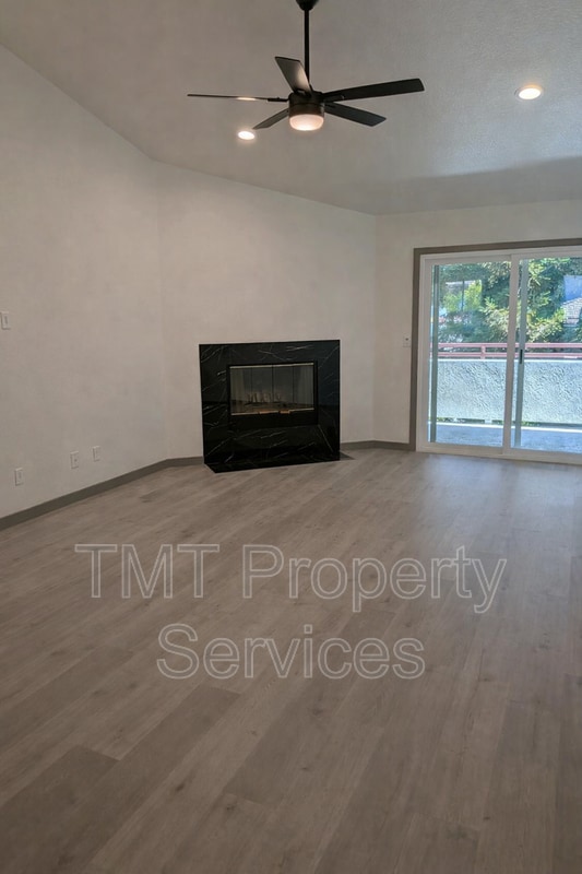 Photo - 7330 Stratford Pl