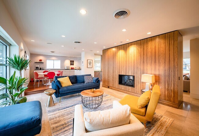 Photo - 6119 Waltway Dr