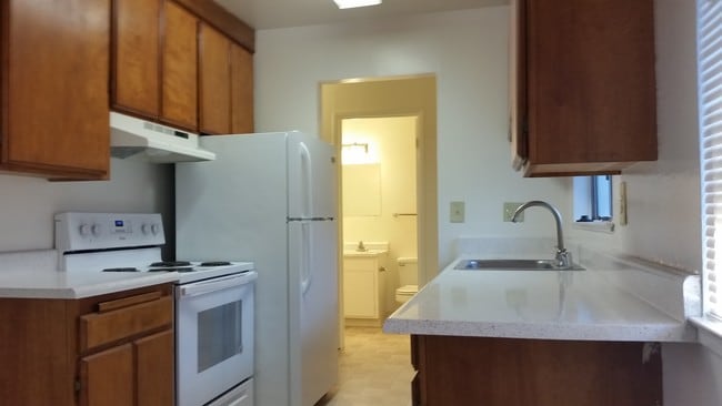 Photo - Pine Terrace Apartments