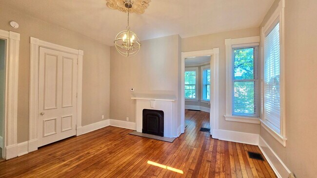 Photo - 214 Fairfield Ave Unidad 1