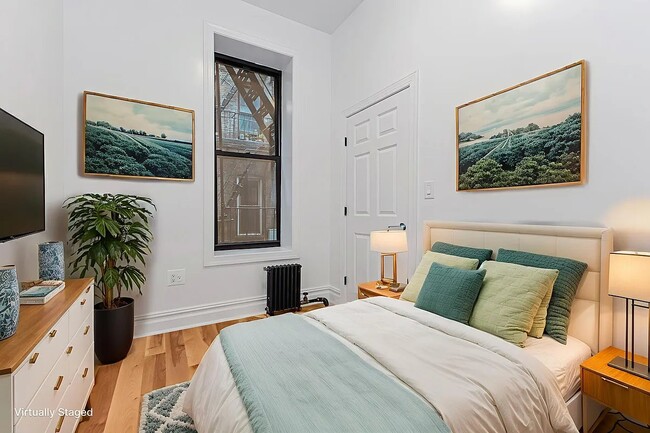 Photo - 331 W 16th St Unidad 6