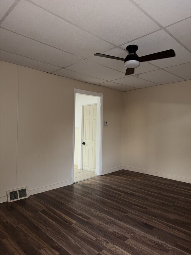 Photo - 901 Cliff St