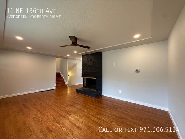 Photo - 11 NE 136th Ave