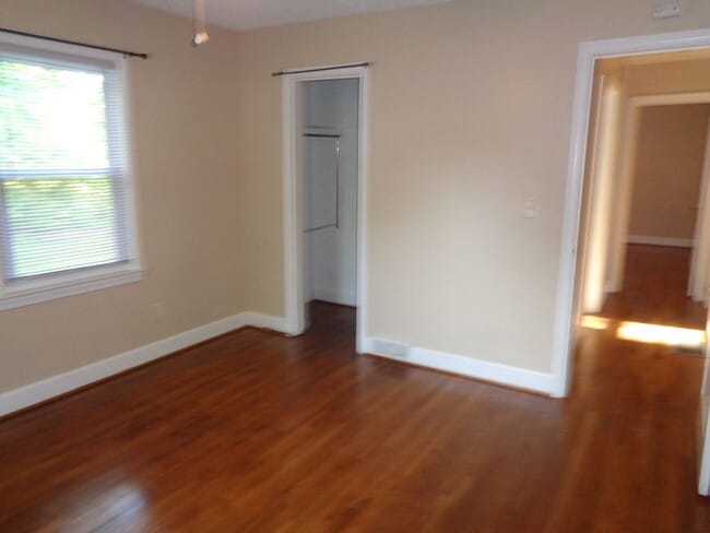 Photo - 2-bedroom House off Country Club