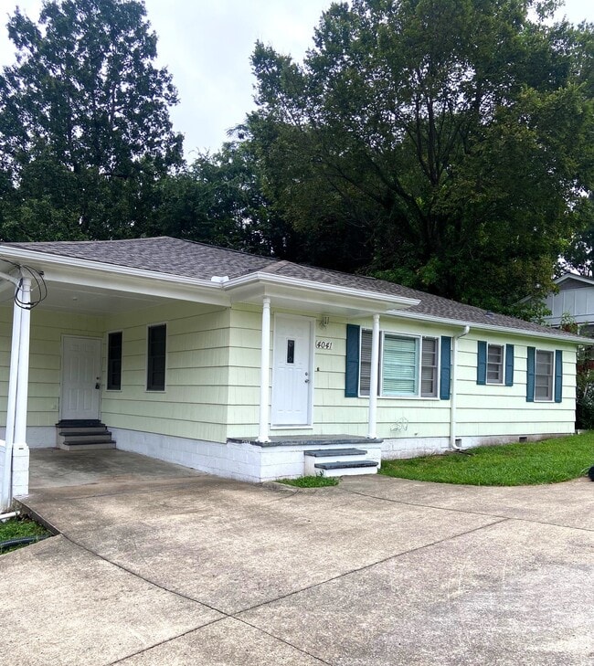 Building Photo - 4041 Crosshaven Dr Rental