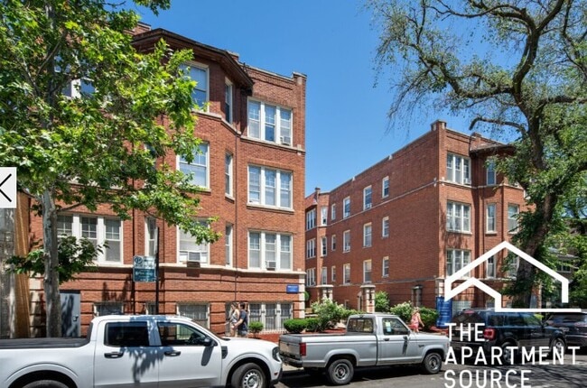 Photo - 552 W Aldine Ave Unit 1