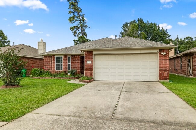 3211 Falcon Trail Dr