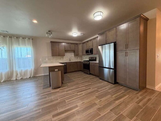 Photo - 3 Bed 2 Bath in NW OKC