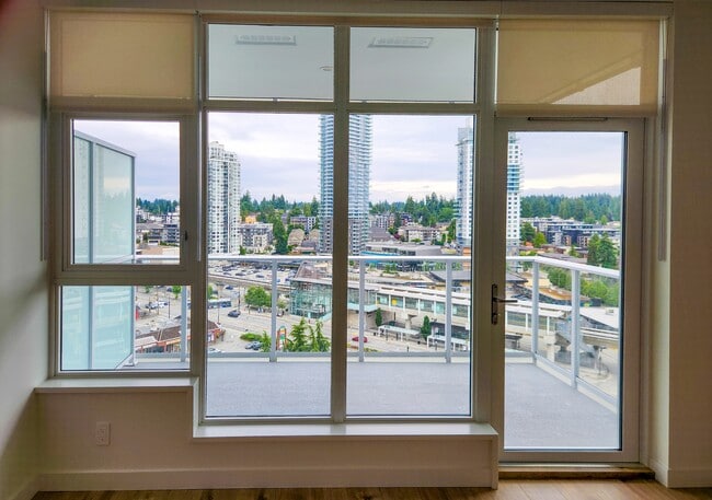 Photo - 720 Farrow St