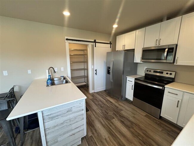 Photo - 211 Baker St Unidad 211 Baker St  C