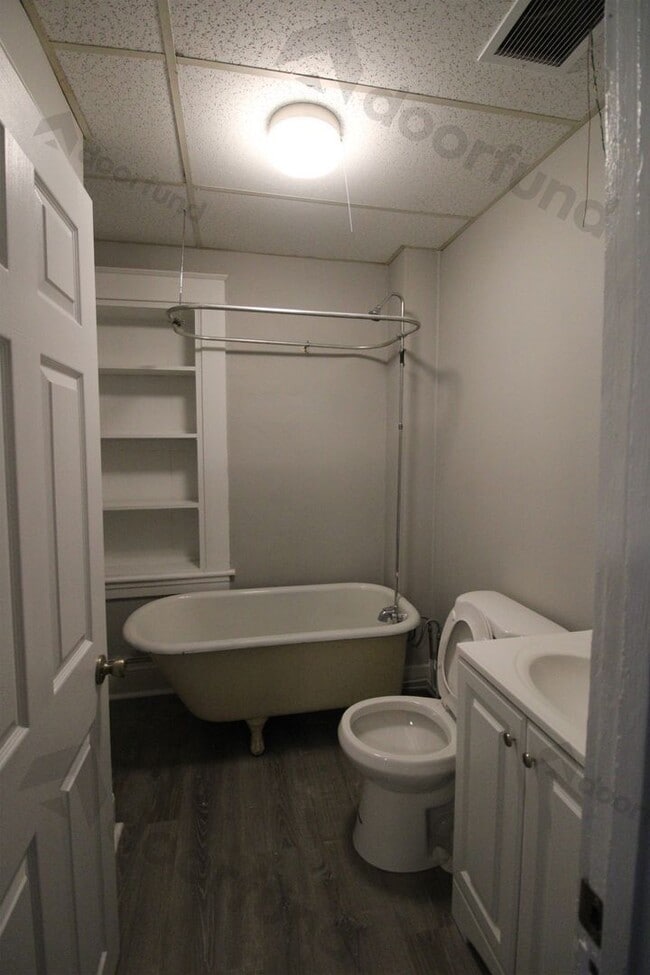 Photo - 10 Arch St Unit 5