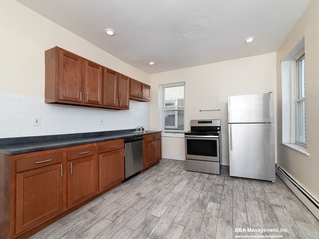 Photo - 25 Chester St Condo Unit 4