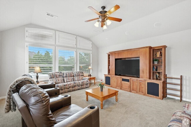 Building Photo - 2303 Chapelwood Dr Rental