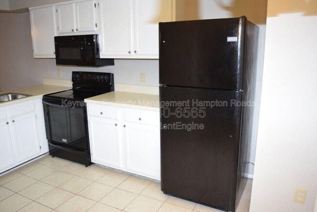 Photo - 1412 Woodscape Ln