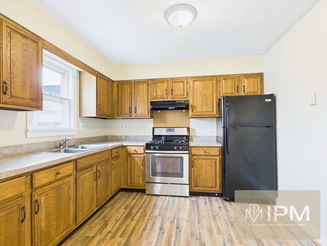 Photo - 44 N Main St Unidad 44 N Main St Apt A