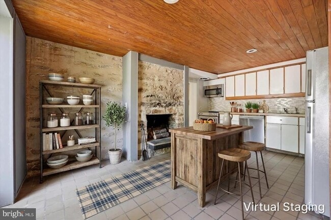 Photo - 803 Mill Creek Rd