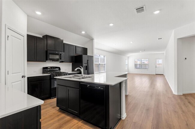 Photo - 625 Waterway Ave