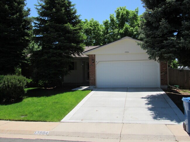 Photo - Immaculate Ranch with Large Backyard and Basement in Arvada