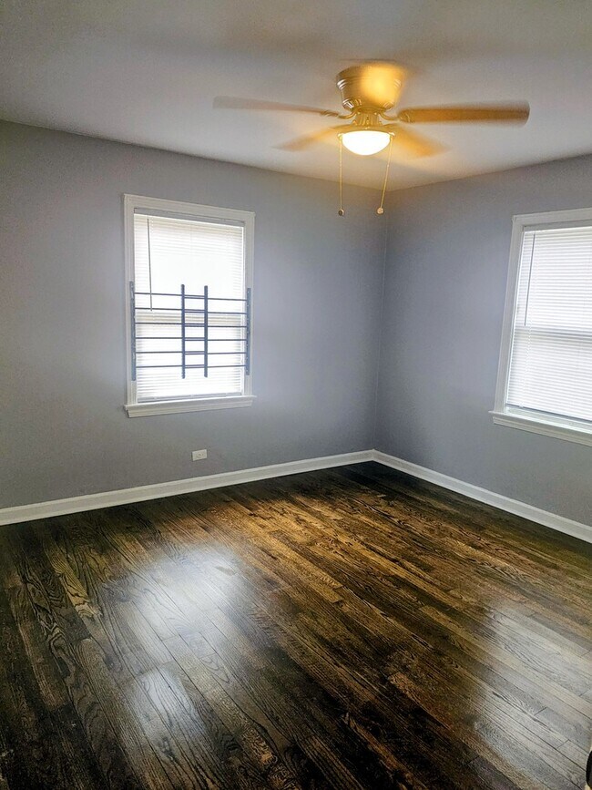 Photo - 7632 S Jeffery Blvd Unit 1