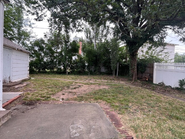 Photo - 3 Bedroom close to Campus!!