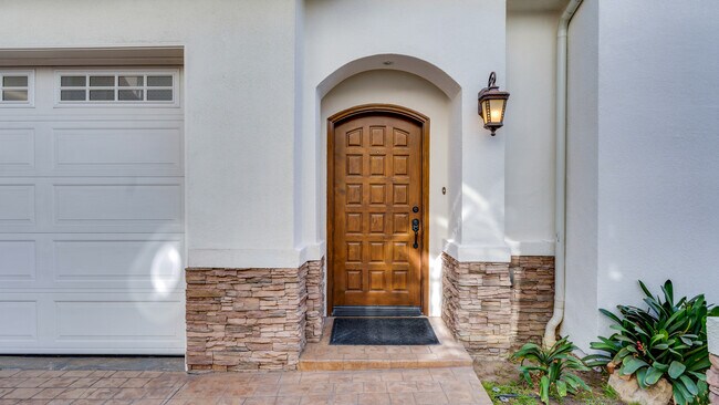 Photo - 522 W Elk Ave