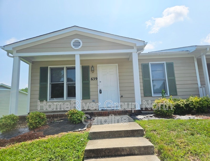 Photo - 639 Mystic Dr Townhome