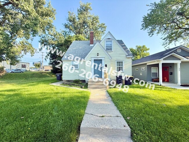 Building Photo - 325 Dalgren Ave Unit 325 1/2 Dalgren Ave