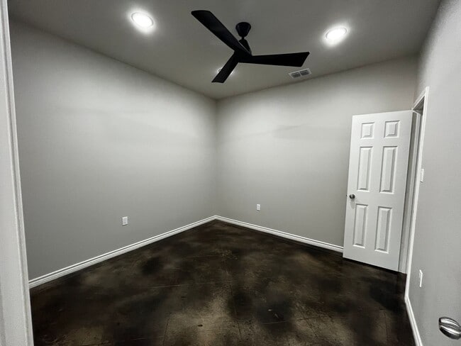 Photo - Country Road Triplex Unit 2