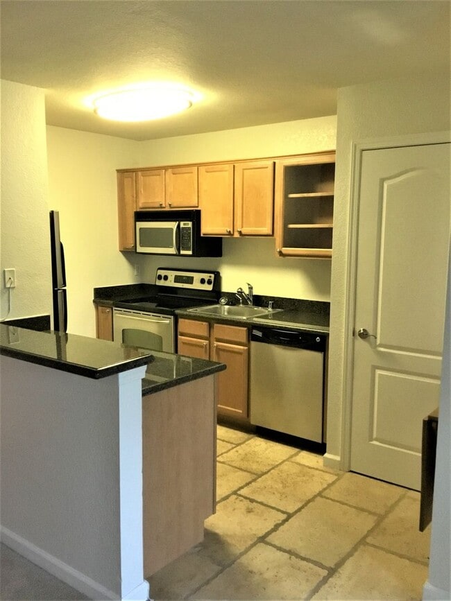 Photo - Studio at Baywood Villas