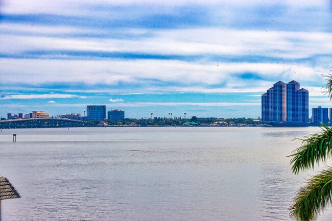 Photo - 3460 N Key Dr Unit 407