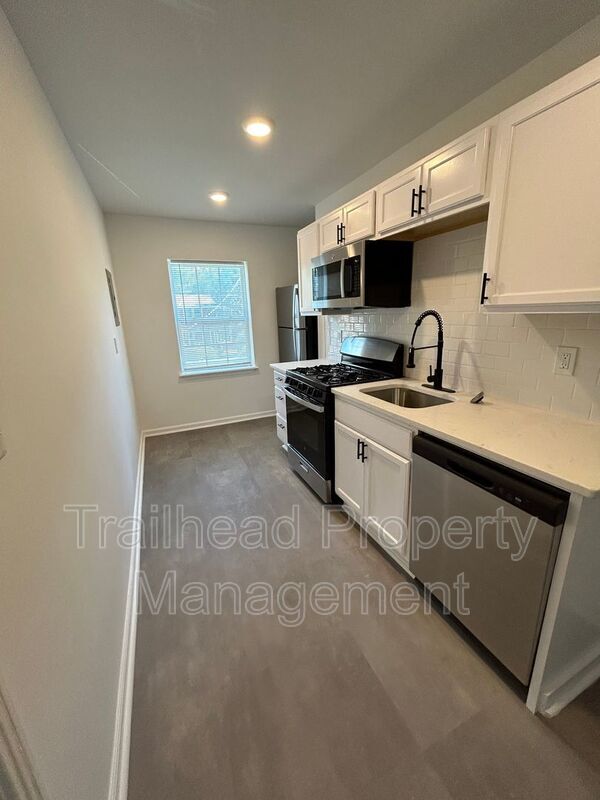 Photo - 6405 Brookside Rd