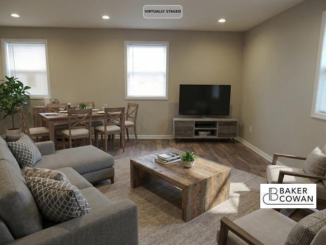 Photo - 570 Wabash St