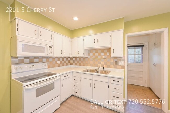 Photo - 2201 S Cherry St